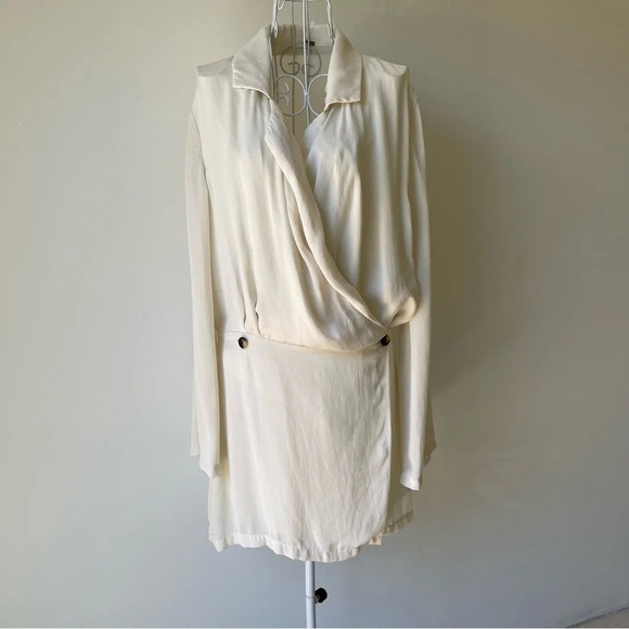 Free People Simone Wrap Cream Long Sleeve Mini Dress button details size M - Picture 2 of 10